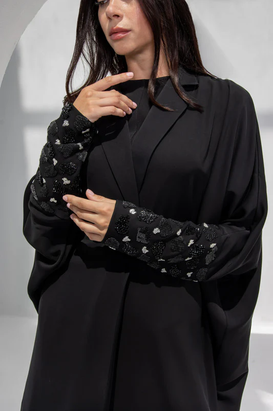 Minimalistic Black 