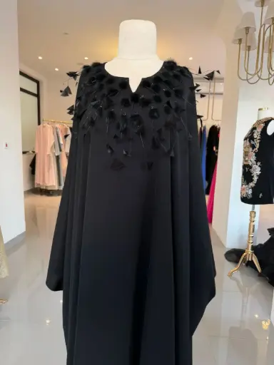 black & feathers