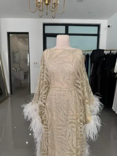 Golden Drees 